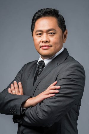 [12] Jeffrey D. Junsay